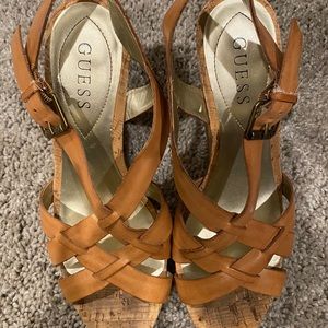 Guess wedges